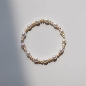 For When You Need Quiet Presence | Flower Pearl Sincerity Bead Bracelet