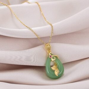 For When You Need Quiet Wisdom | Jade Oval Pattern Blessing Fortune Necklace Pendant