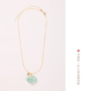 Smooth Green Graceful Stillness Necklace | AetherFate