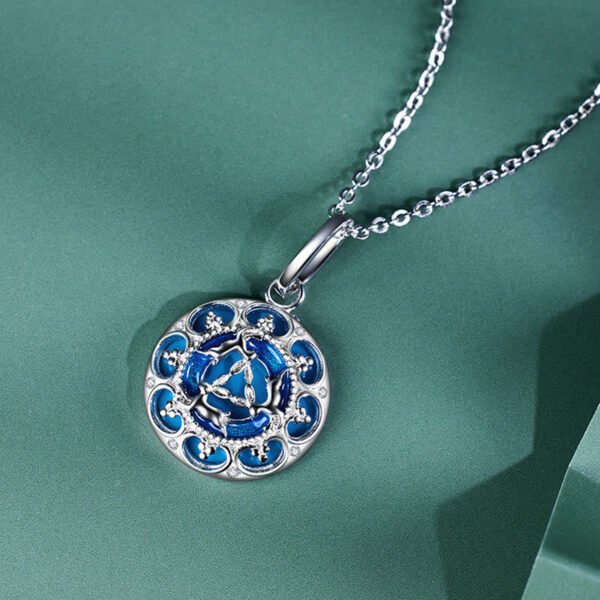Turquoise and Silver Necklace – view 4